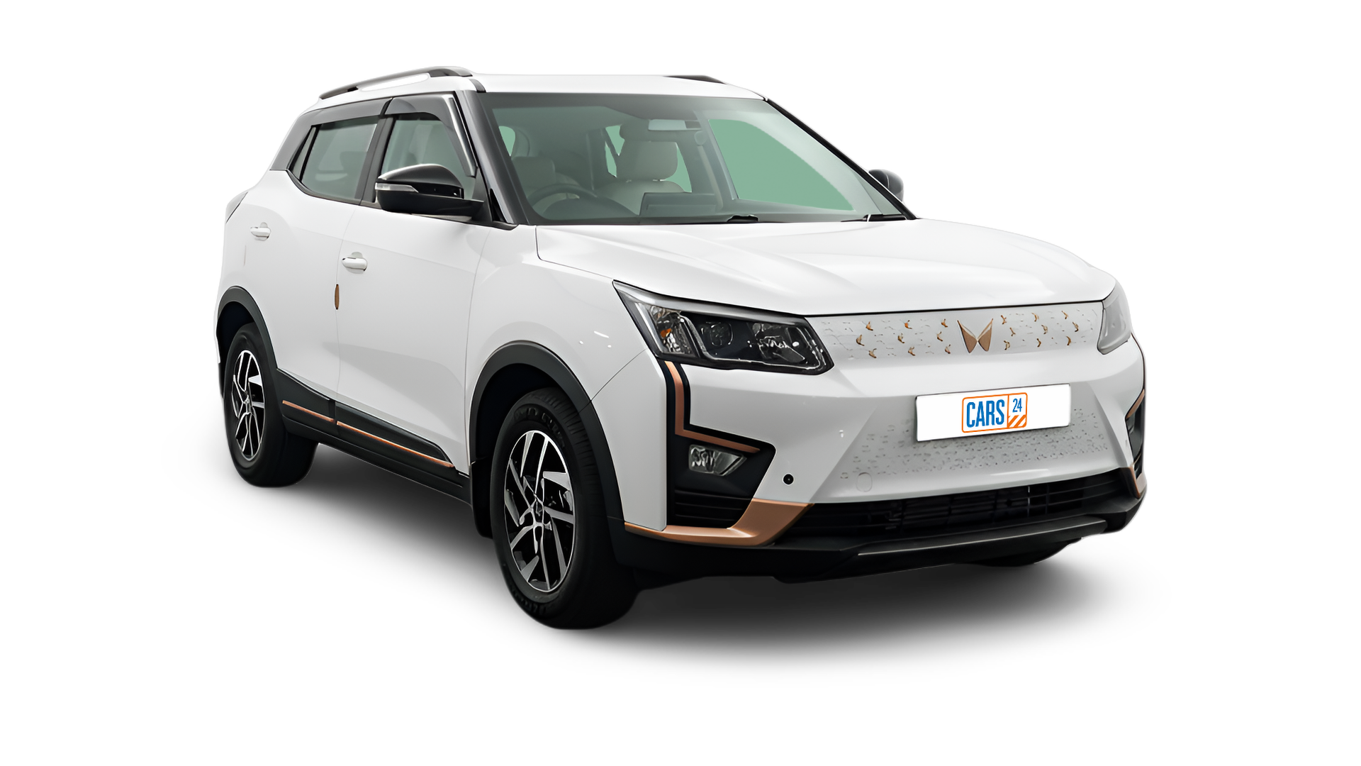 2025 Mahindra XUV400 - SUV - Electric - Automatic - ₹16.22 lakh